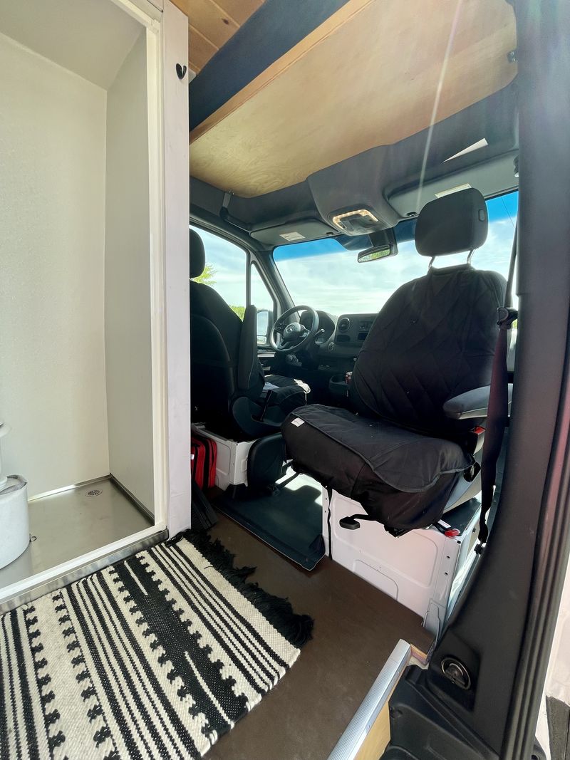 Picture 6/15 of a 2020 Mercedes Sprinter 144" for sale in La Crosse, Wisconsin