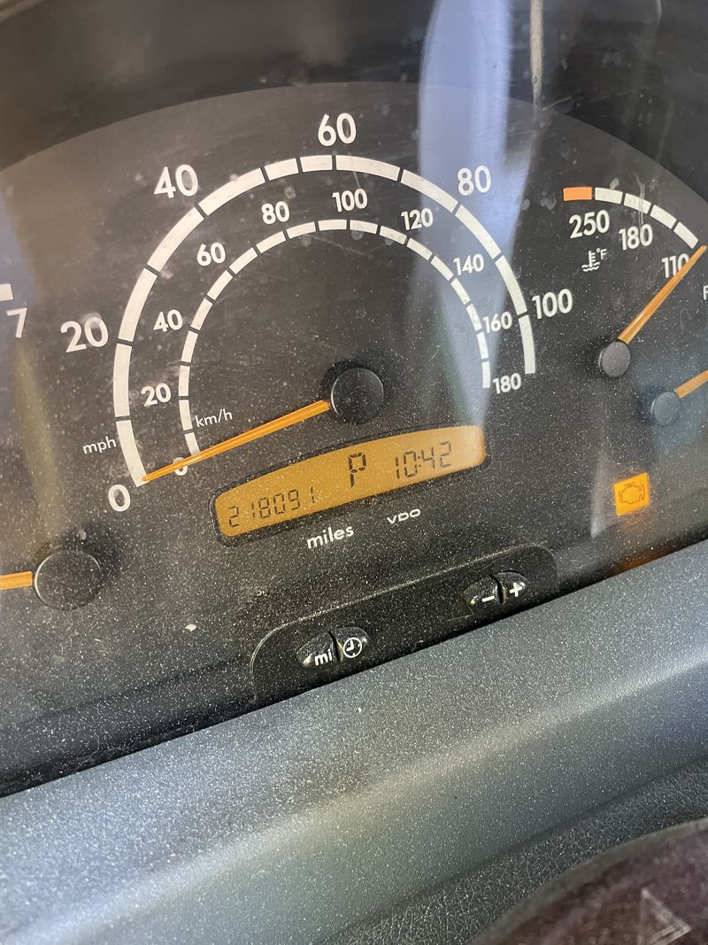Picture 5/15 of a 2005 T1N Sprinter 2500 218k miles for sale in Harrisburg, Pennsylvania