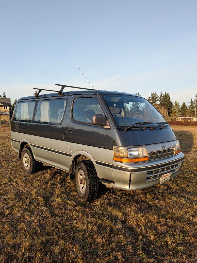 Picture 1/12 of a 1992 Toyota HiAce for sale in Seattle, Washington