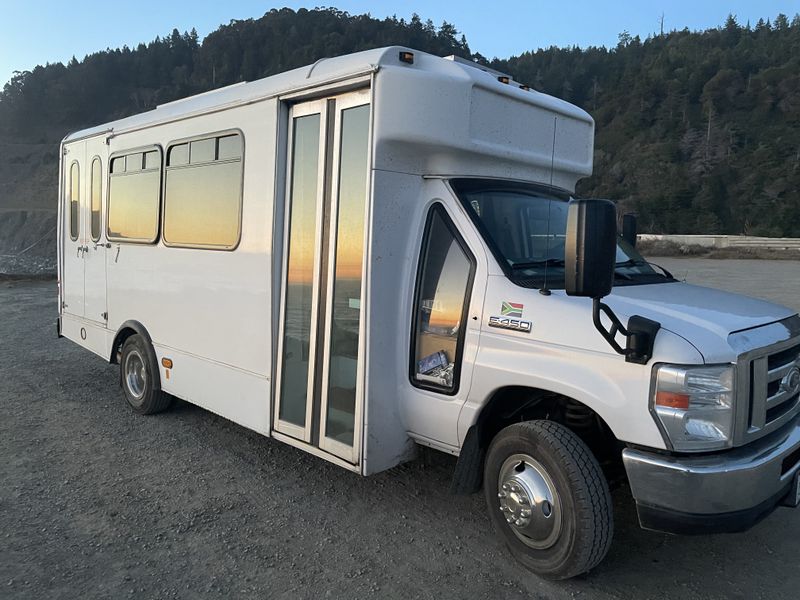 Picture 3/3 of a 2014 Ford E450 Shuttle Bus Conversion for sale in San Francisco, California
