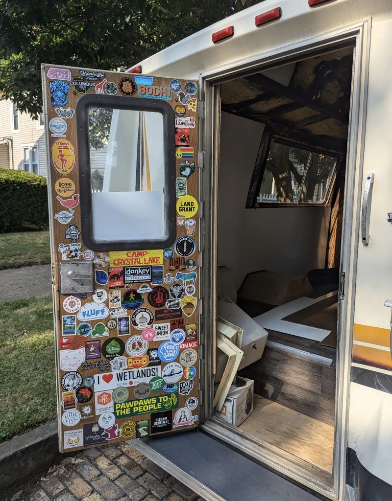 Picture 5/12 of a 1982 Dodge Transvan Project for sale in Cincinnati, Ohio