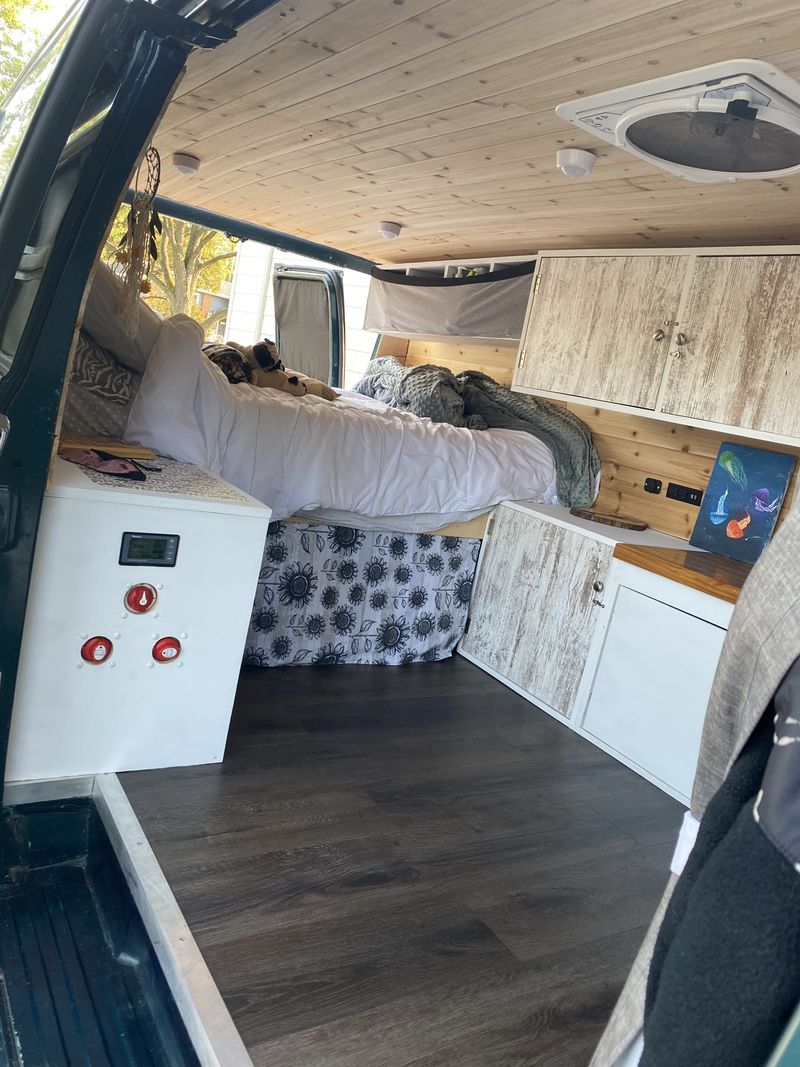 Picture 3/9 of a 1994 Chevy G20 fully converted camper van  for sale in Eureka, California