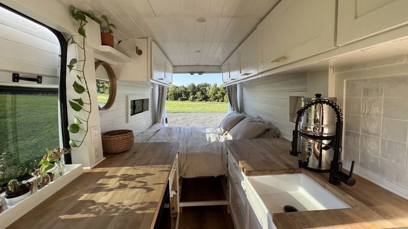 Picture 3/20 of a Fully Converted Camper Van w/ Roof Deck for sale in Costa Mesa, California