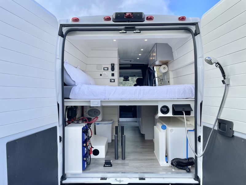 Picture 3/39 of a Luxury Tiny Home on Wheels for sale in Newport Beach, California