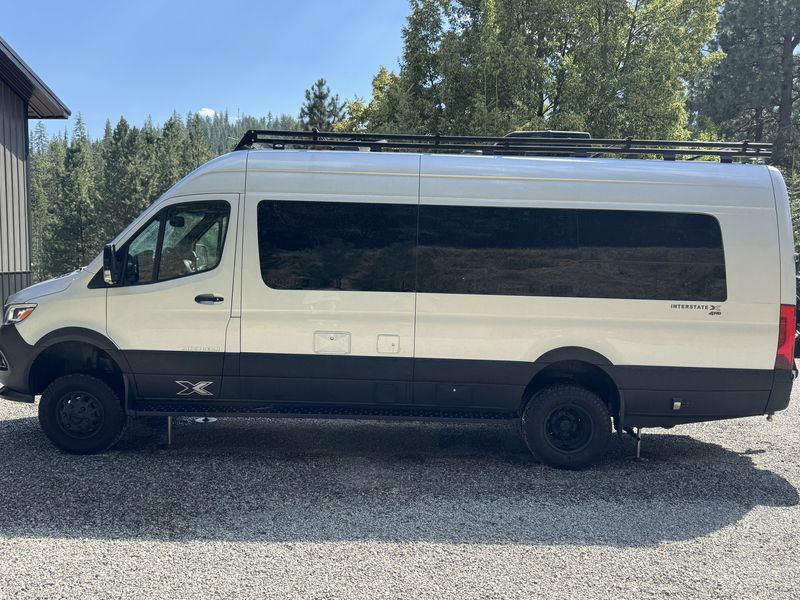 Picture 4/16 of a 2023 Aitstream Interstate 24X on Mercedes 4×4 with E1 Pkg for sale in San Diego, California