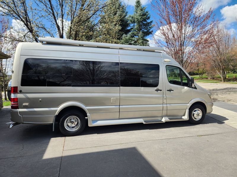 Picture 1/24 of a 2016 Mercedes Pleasure Way 3500 for sale in Eagle, Idaho