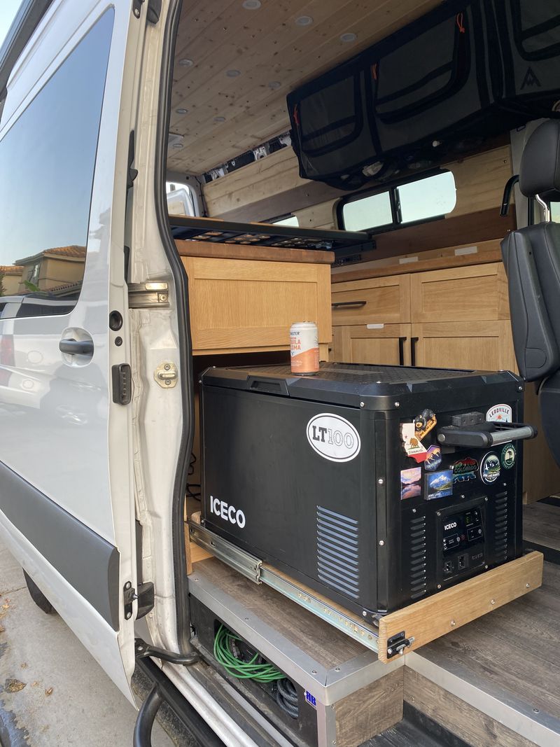 Picture 5/26 of a 2019 Mercedes Benz 2500 170 Sprinter Van for sale in San Juan Capistrano, California