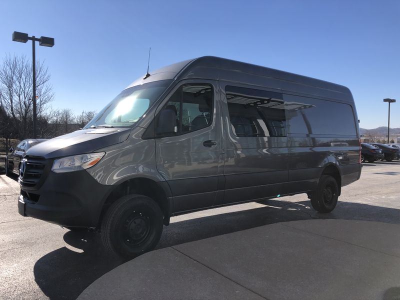 Picture 3/10 of a '21 Sprinter 2500 170 4×4 w/ SCA pop top, seats and sleeps 4 for sale in Asheville, North Carolina