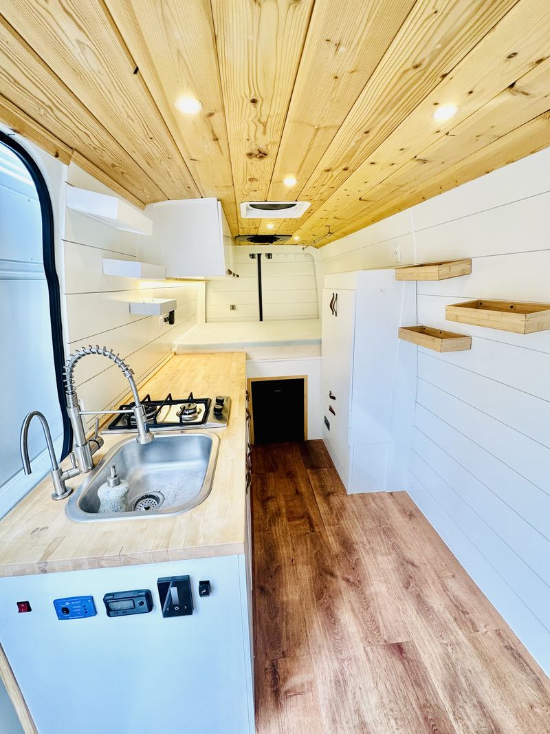 Picture 3/38 of a Adventure Awaits: Fully Equipped 2014 Off-Grid Campervan! for sale in Phoenix, Arizona