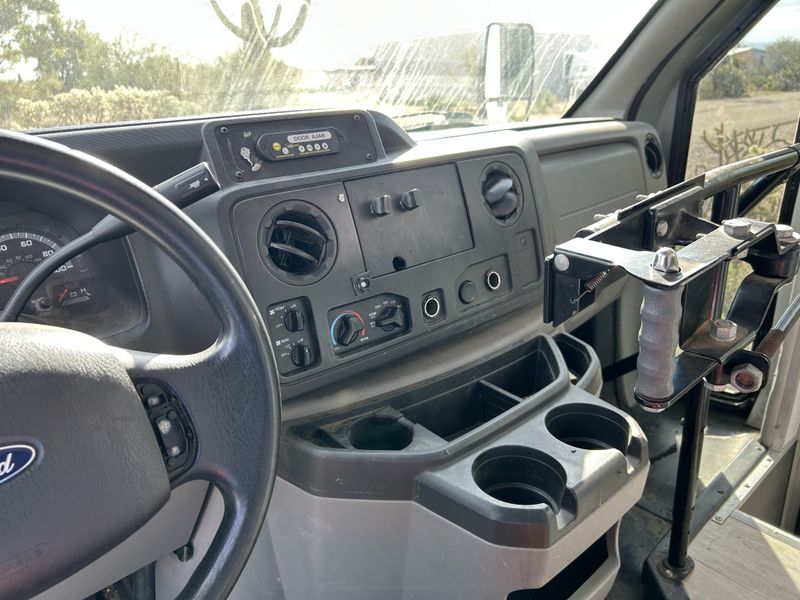 Picture 4/20 of a 2019 Ford E-350 Camper van for sale in Tucson, Arizona