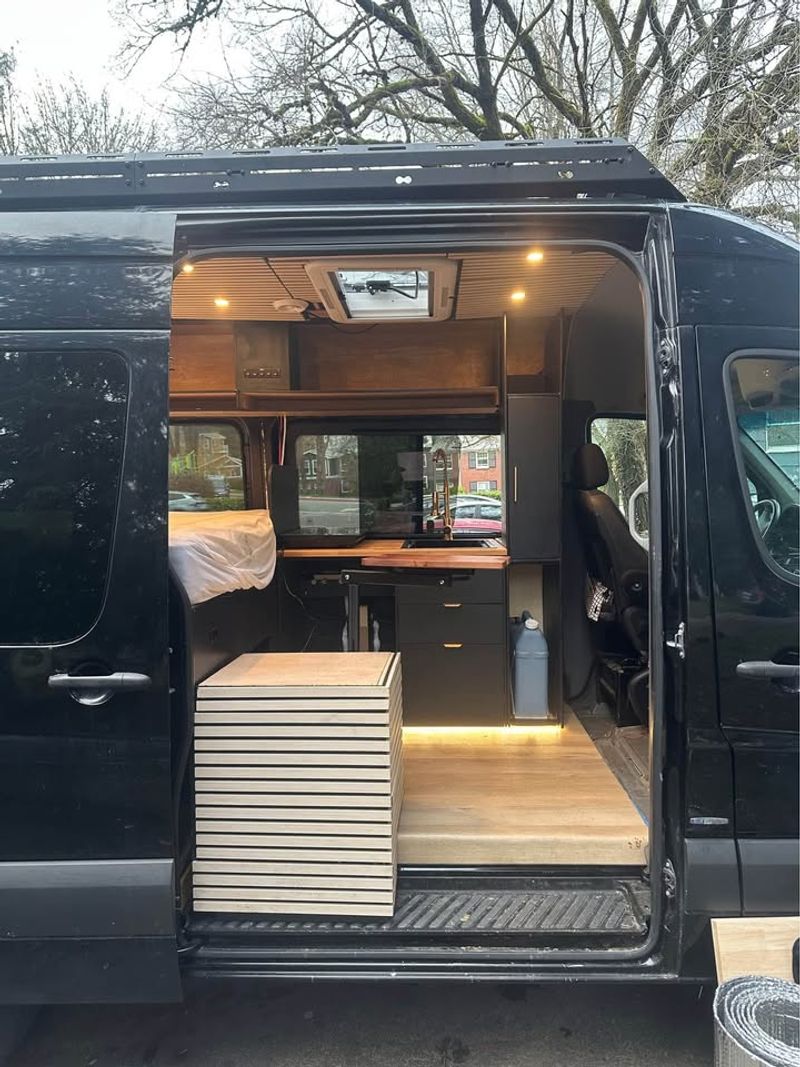 Picture 2/6 of a Mercedes Sprinter 2011 144 for sale in Seattle, Washington