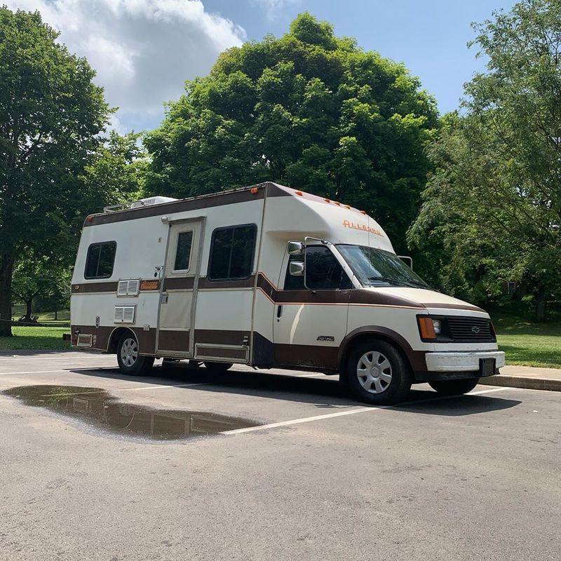 Picture 5/10 of a Chevy Astro Camper for sale in Columbus, Ohio