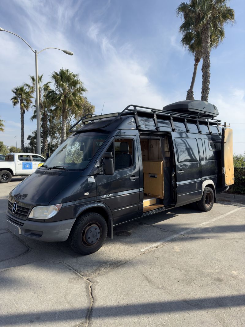 Picture 1/30 of a 2006 Mercedes Sprinter 3500 T1N High Roof Camper Van for sale in Los Angeles, California
