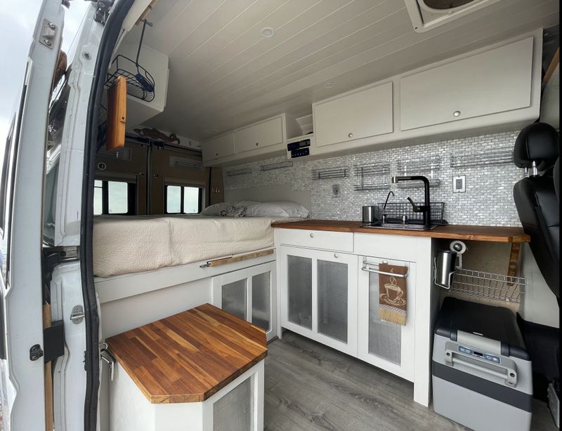 Picture 4/19 of a 2017 RAM 2500 Promaster for sale in Auburndale, Florida