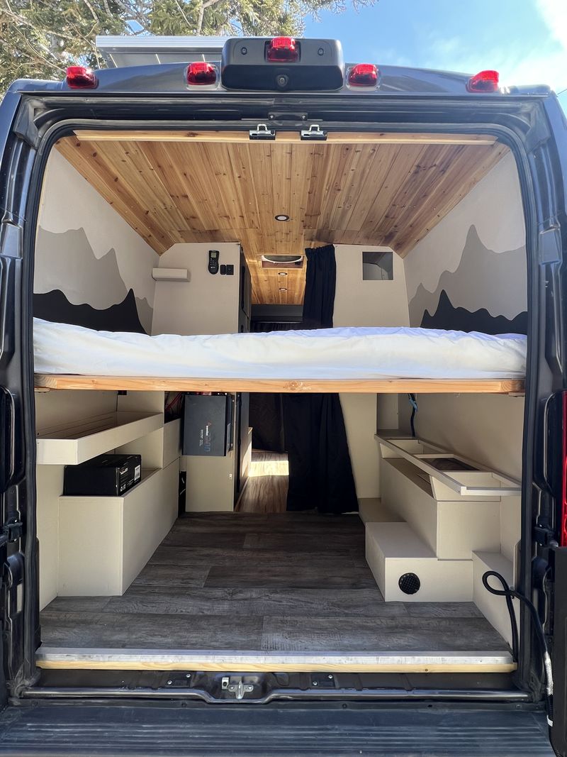 Picture 5/10 of a 2018 ram pro master 2500 high roof for sale in Mammoth Lakes, California