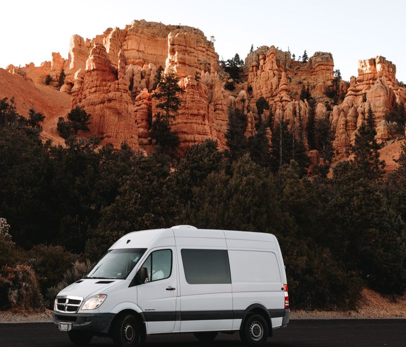 Picture 2/30 of a 2009 Dodge Sprinter - Adventure van! for sale in Sonoma, California