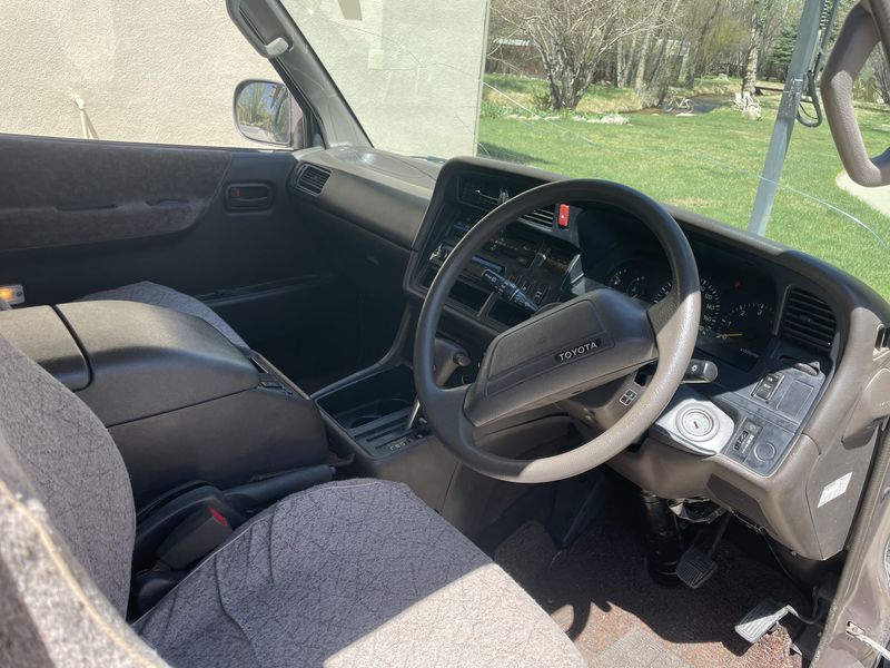 Picture 5/11 of a 1994 Toyota Hiace for sale in Fort Collins, Colorado