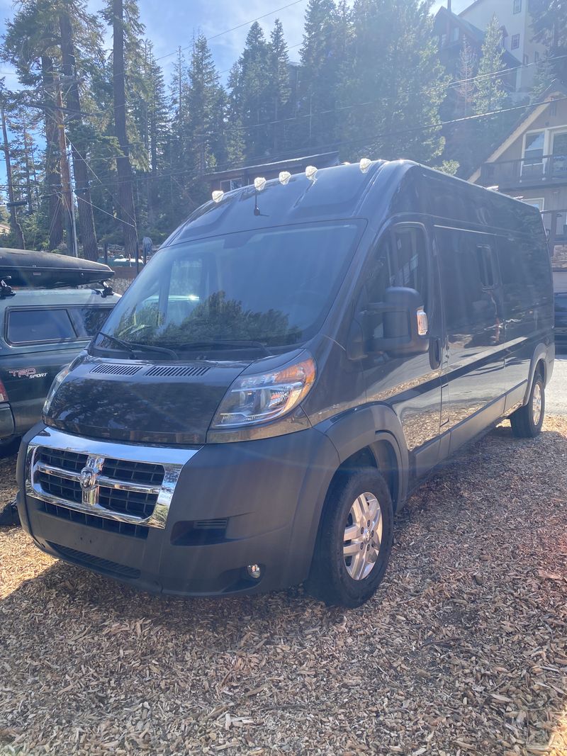 Picture 1/10 of a 2018 ram pro master 2500 for sale in Mammoth Lakes, California