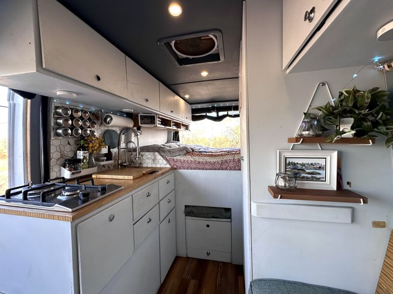 Picture 2/23 of a 2019 Ram ProMaster 2500 for sale in Ventura, California