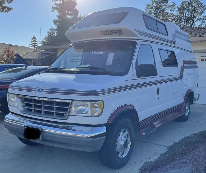 Picture 3/22 of a 1994 Ford E250 Coachman MH19RB for sale in Amesbury, Massachusetts