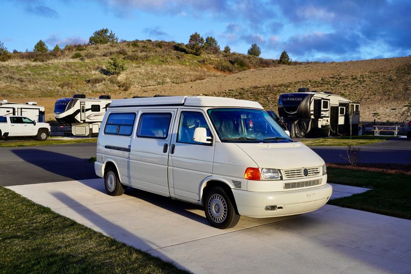 Picture 1/14 of a 1999 Volkswagen Eurovan for sale in Los Angeles, California