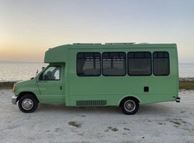 Picture 1/14 of a 2002 Ford E-350 for sale in Tuscaloosa, Alabama