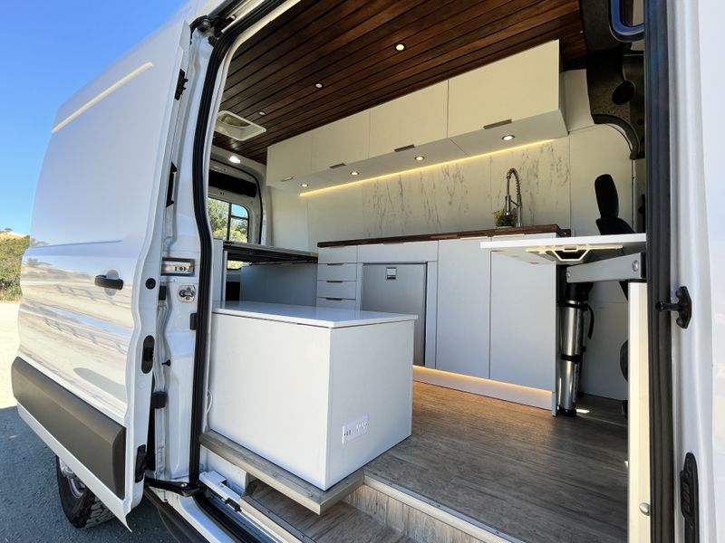 Picture 1/29 of a 2020 Ford Transit AWD 148" HR EcoBoost – Luxury 8020 Camper for sale in San Francisco, California