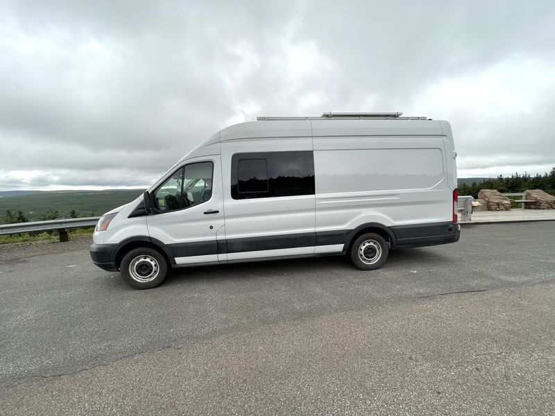 Picture 1/16 of a 32000 miles 2019 Ford Transit for sale in Sunburst, Montana