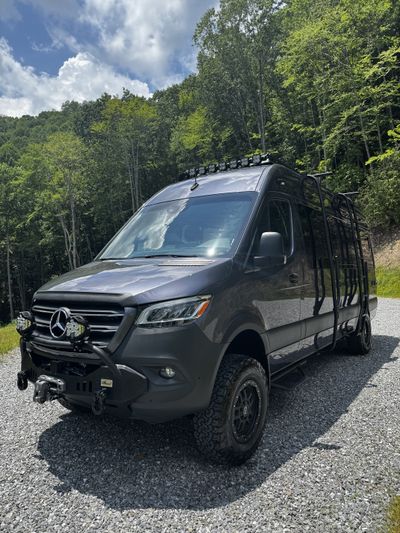 Photo of a Camper Van for sale: 2021 Mercedes Sprinter 170 2500 4x4 3K miles Pro Build