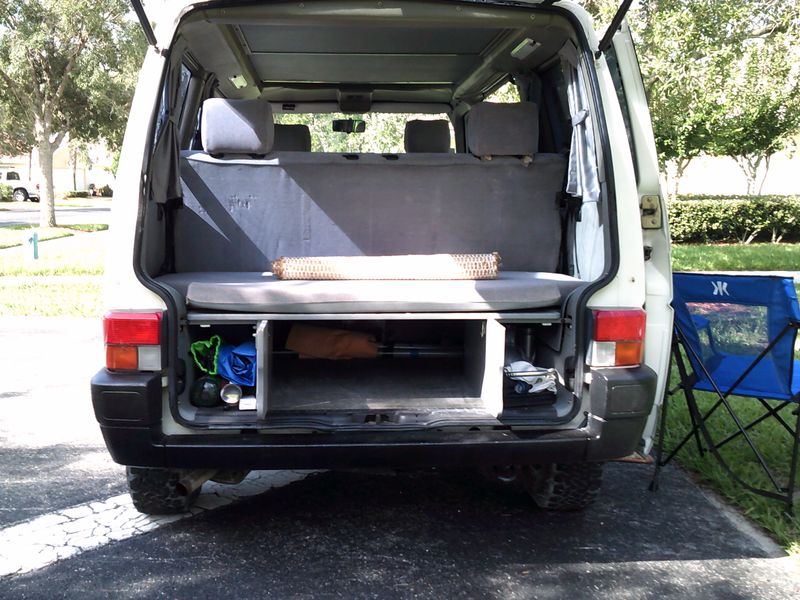 Picture 3/14 of a  1993 Volkswagen Eurovan Westfalia Weekender for sale in Melbourne, Florida