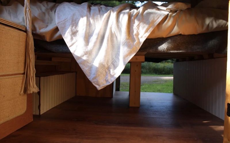 Picture 3/10 of a 2005 Ford Econoline for sale in Washington, District of Columbia