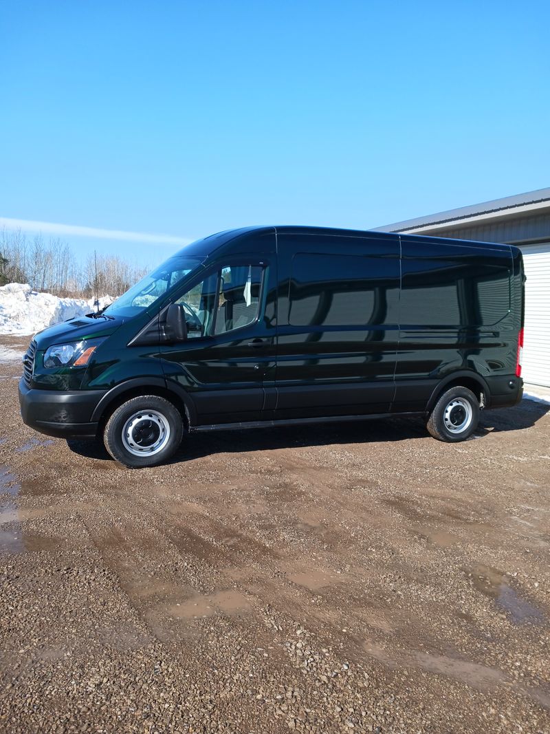 Picture 2/34 of a 2019 Transit 250 camper van for sale in Cheboygan, Michigan