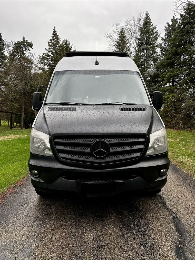 Picture 1/23 of a Mercedes Sprinter 2500 high roof for sale in West Chicago, Illinois