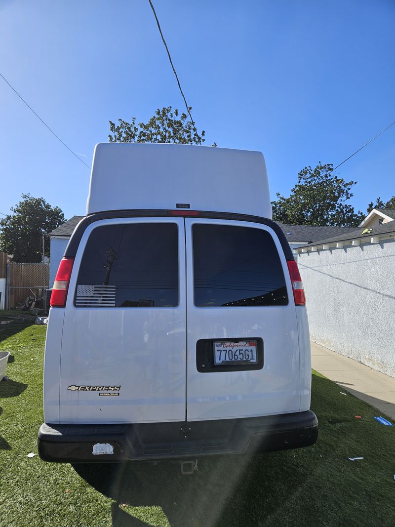 Picture 5/24 of a 2013 Chevy express 2500 camper for sale in Long Beach, California