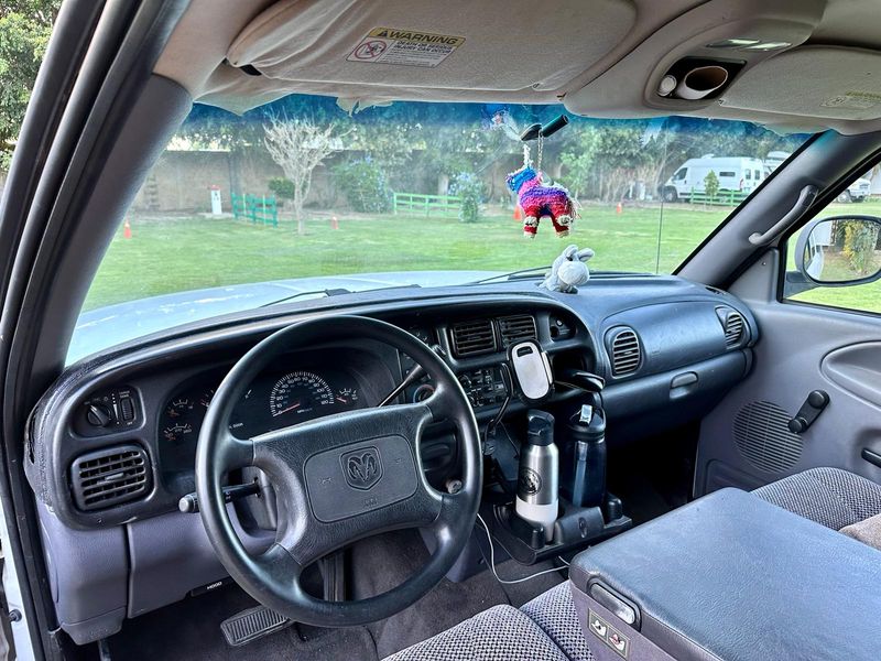 Picture 4/9 of a Dodge RAM 2500 Slide-In Camper for sale in Houston, Texas