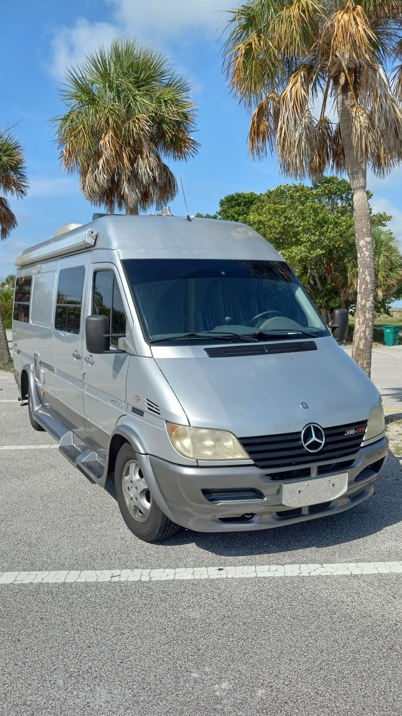 Picture 1/29 of a 2006 Mercedes-Benz Sprinter 2500 for sale in Tampa, Florida