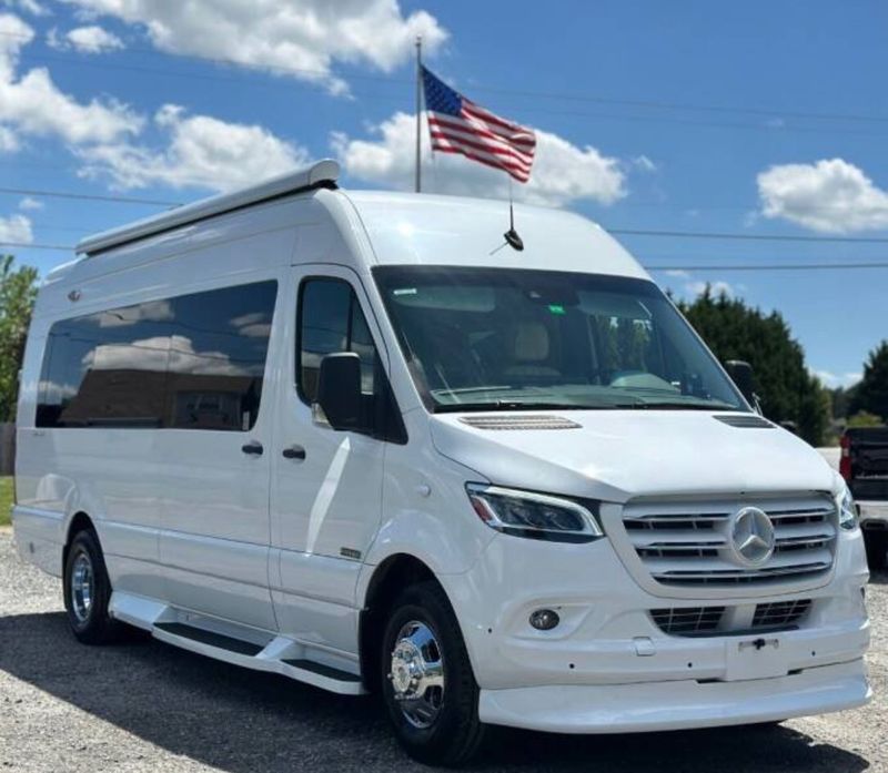 Picture 1/19 of a Mercedes-Benz American coach for sale in Kernersville, North Carolina