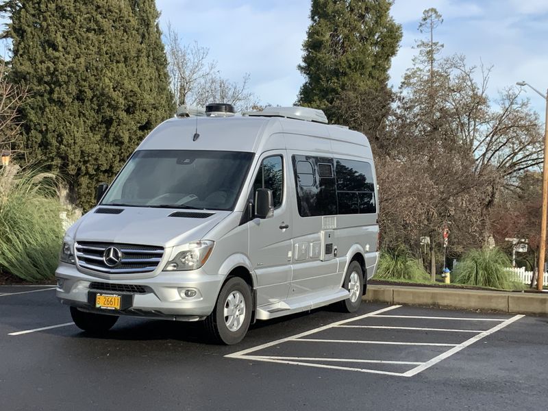 Picture 4/17 of a 2017 Pleasure Way Ascent for sale in Jacksonville, Oregon