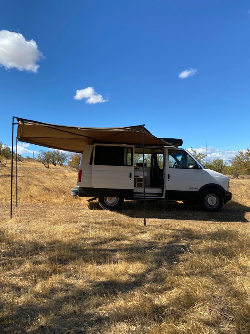Picture 2/24 of a 1997 GMC Safari 4.3 Litre Van Camper for sale in Brooklyn, New York