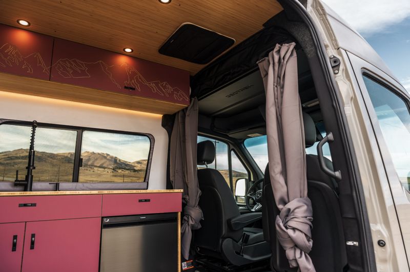 Picture 3/10 of a 2026 Geotrek Albatross AWD for sale in Boulder, Colorado