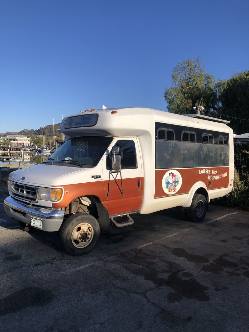 Picture 2/22 of a 2000 Ford E350 4x4 camper van/bus for sale in Oxnard, California
