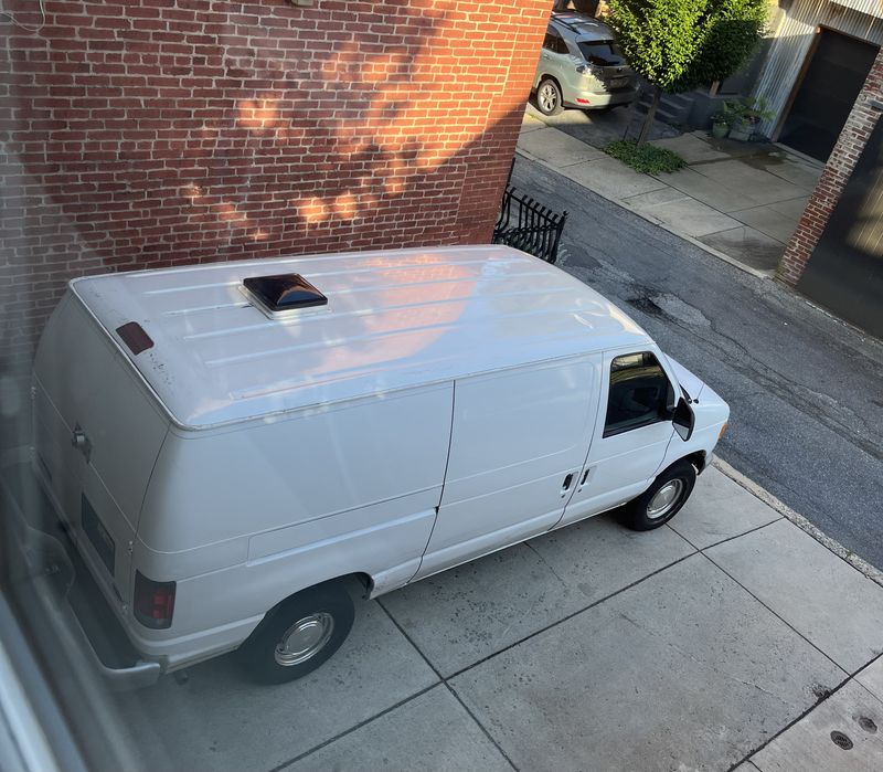 Picture 3/42 of a 1998 Ford E-150 Camper Van for sale in Lancaster, Pennsylvania