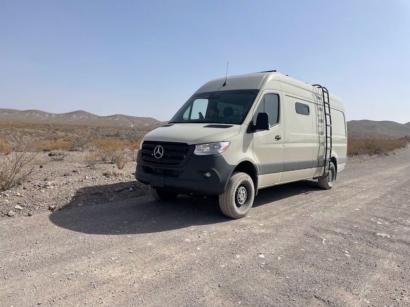 Picture 1/29 of a 2021 Mercedes-Benz 4x4 170" sprinter 2500 for sale in Fairbanks, Alaska