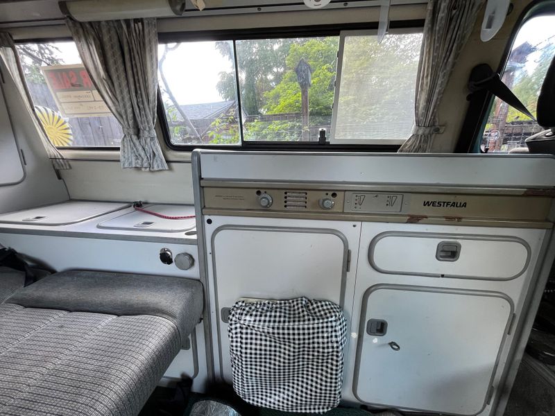 Picture 5/10 of a 1989 Westfalia Volkswagon Vanagon for sale in Seattle, Washington