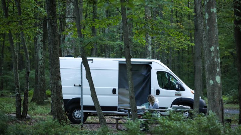 Picture 4/33 of a 2019 Ram promaster 2500 159"wb van for sale in Colorado Springs, Colorado