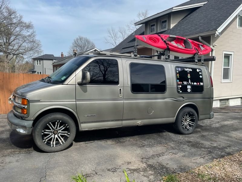 Picture 1/28 of a 2002 Chevy Express for sale in Saint Louis, Missouri