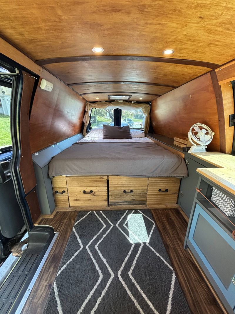 Picture 2/15 of a Converted 2001 Chevy Express for sale in San Diego, California