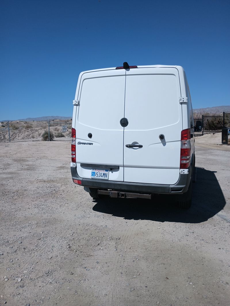 Picture 3/17 of a 2008 Sprinter Van for sale in Palm Springs, California