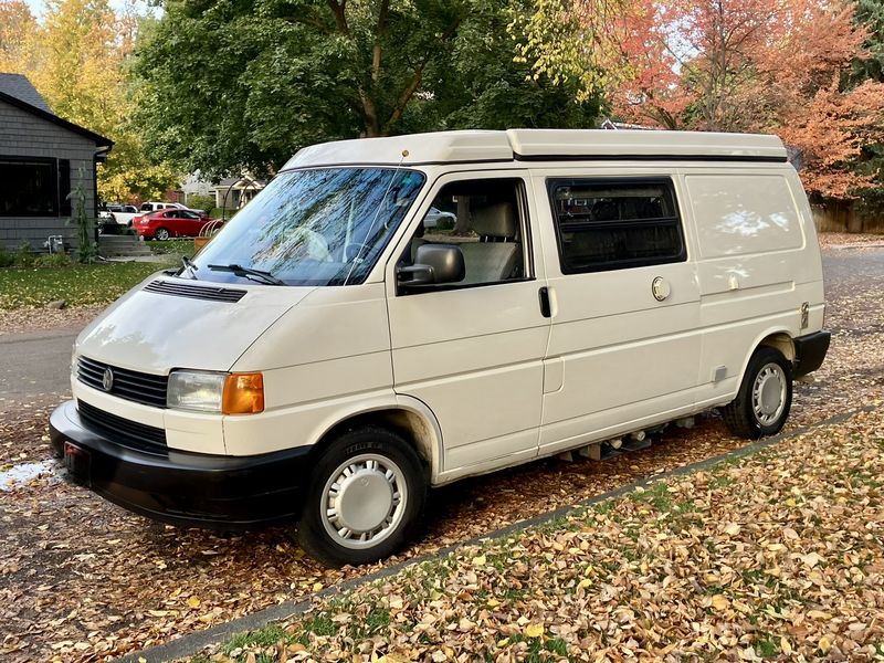 Picture 3/19 of a 1995 VW Eurovan Camper for sale in Boise, Idaho