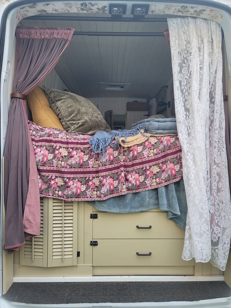 Picture 2/25 of a 2019 Ford Transit 250 High Roof for sale in Ithaca, New York